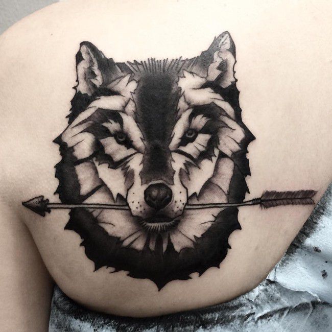 Marvellous Designs of Wolf Tattoos